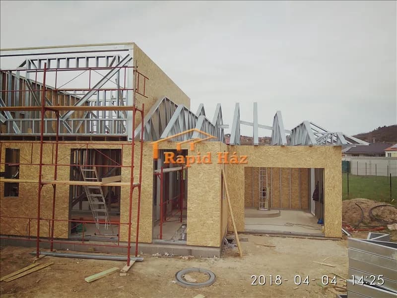 Alsóörsi lakóépület - 11. kép