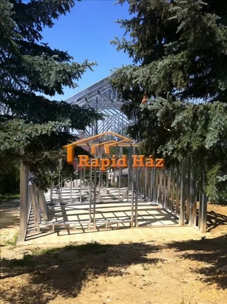 Keszthelyi lakóépület - 3. kép