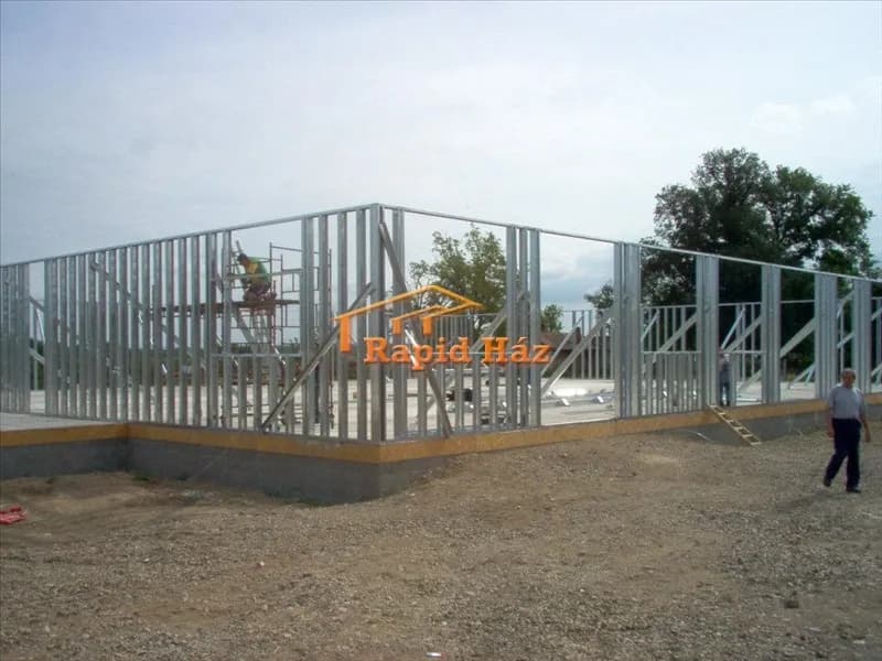 Szlovákiai mézüzem - 8. kép